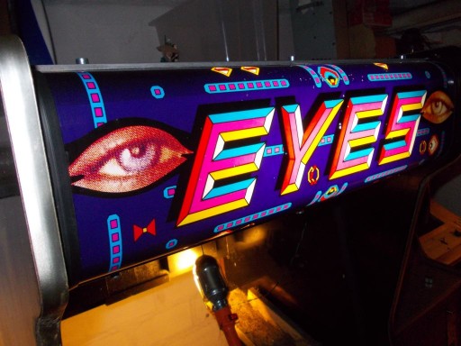 eyes_resto02